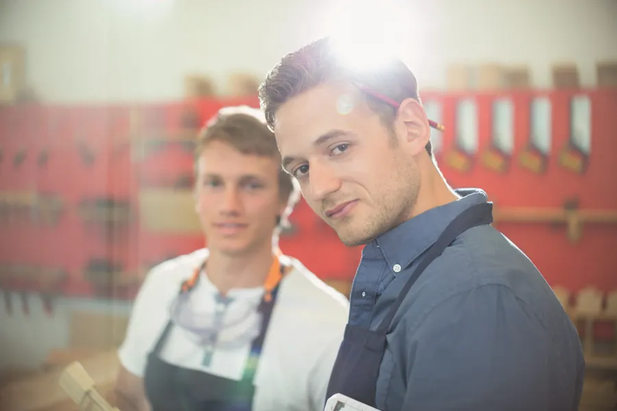 Superheld (m/w/d) mit Handwerker-Skills gesucht! Herz & Humor absolut erwünscht!