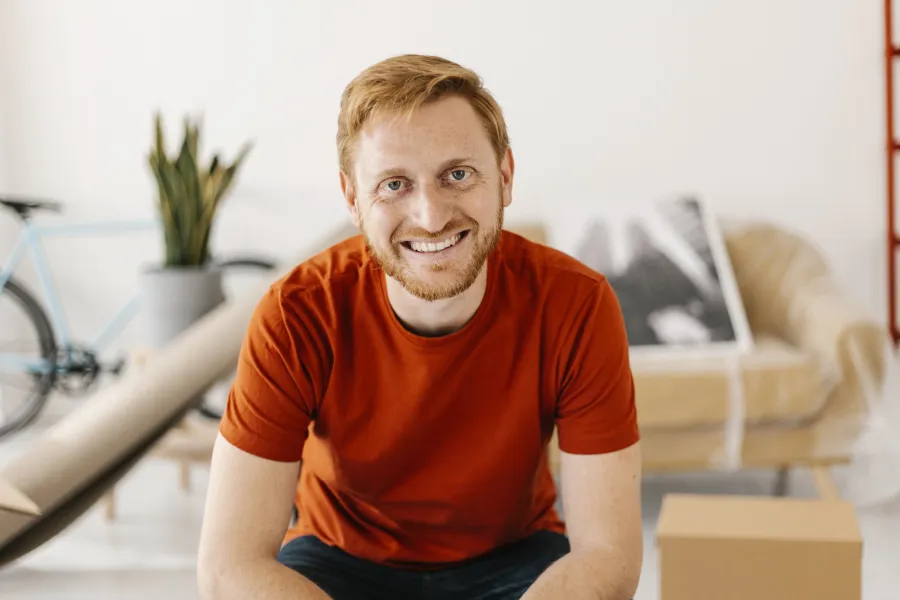 Du bist ein Multitalent mit handwerklichem Geschick? Dann brauchen wir Dich als Hausmeister (m/w/d) für unsere Häuser!